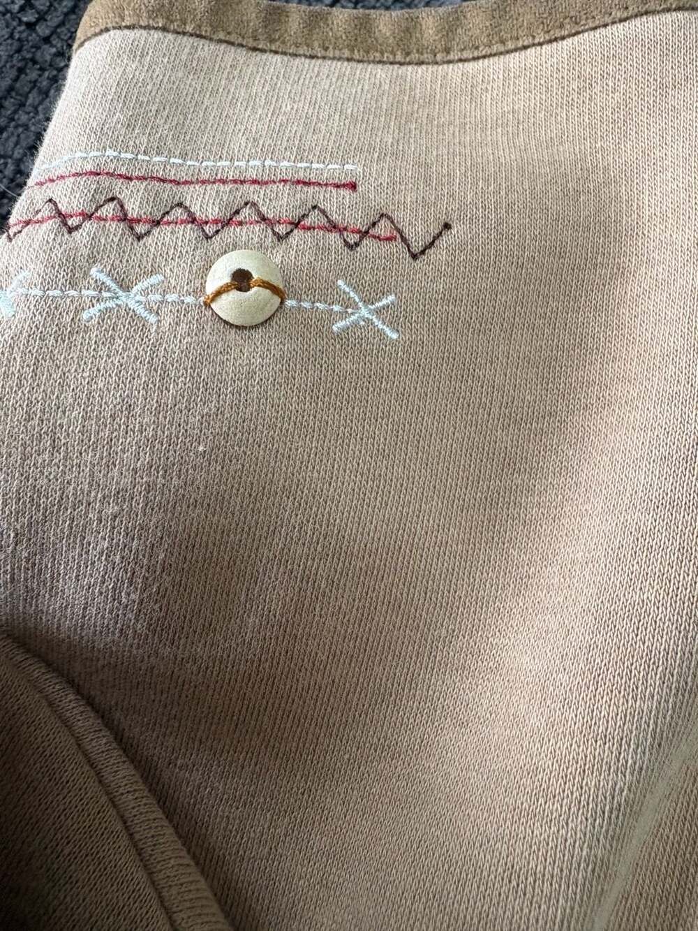 Bobbie Brooks Brown Bisque Fall Leaf Patchwork Sweatshirt Size M (8/10) - Picture 5 of 5